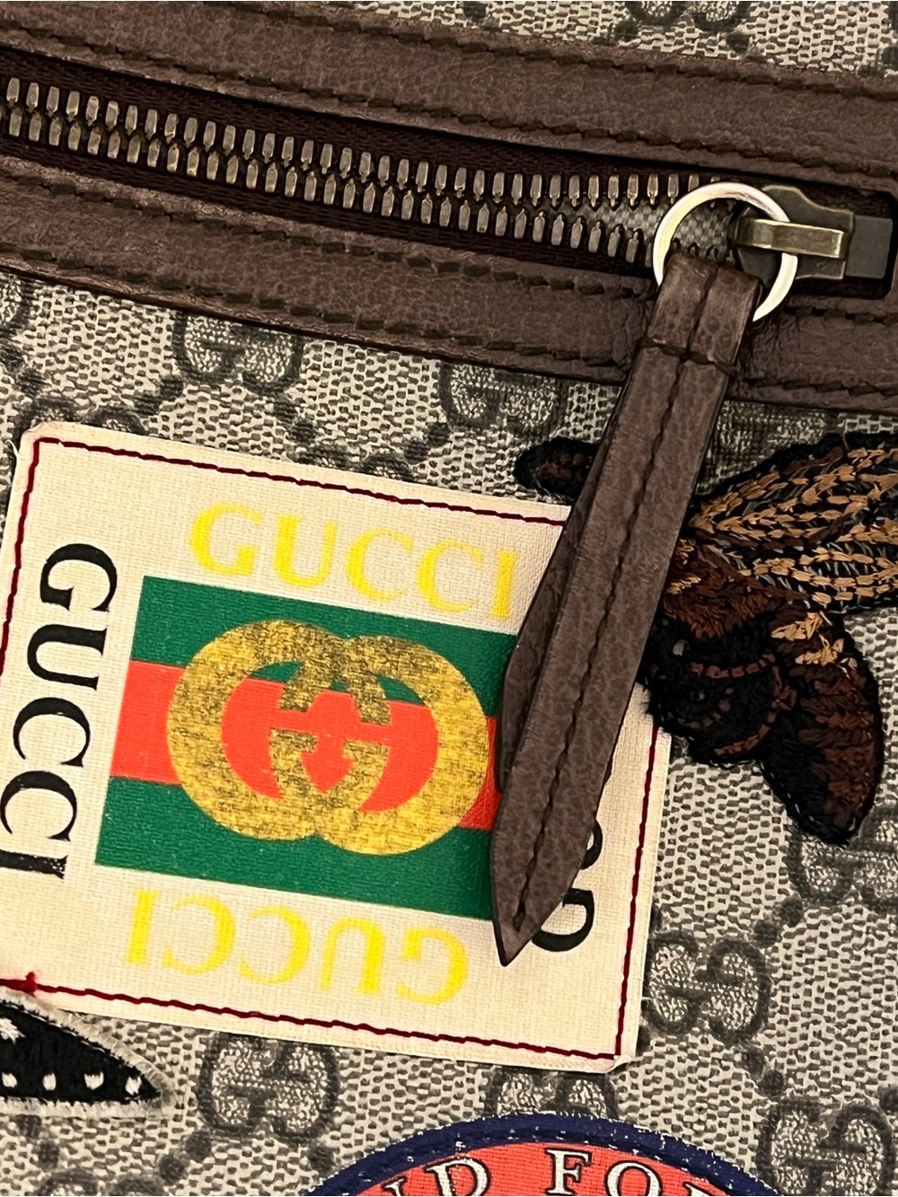 Gucci GG Soft Supreme Monogram Courrier Web Messenger Bag Beige Acero Multicolor - Picture 8 of 9